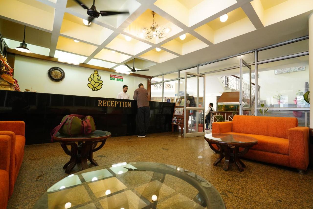 Hotel Gaurab Near Paltan Bazaar Dehradun Exterior photo